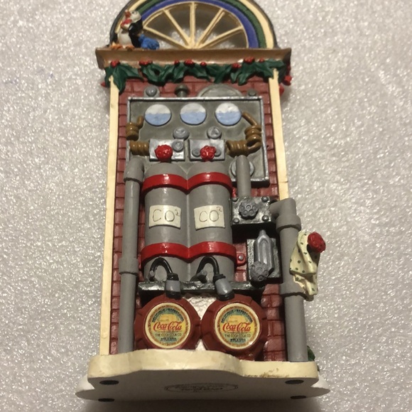 Vintage Coca Cola 1995 North Pole Bottling Works Collection - Picture 4 of 16